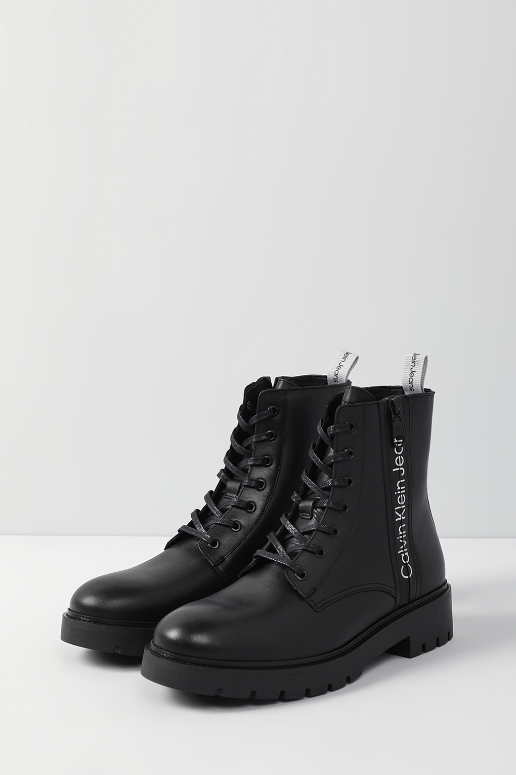 Ботинки мужские Calvin Klein YM0YM00262 черные 43 EU