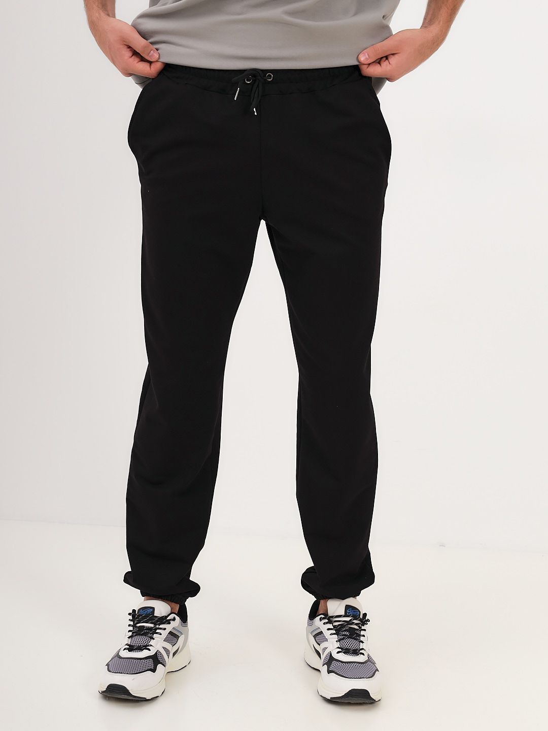 Спортивные брюки мужские MOM №1 MOM-88-3170 черные 46