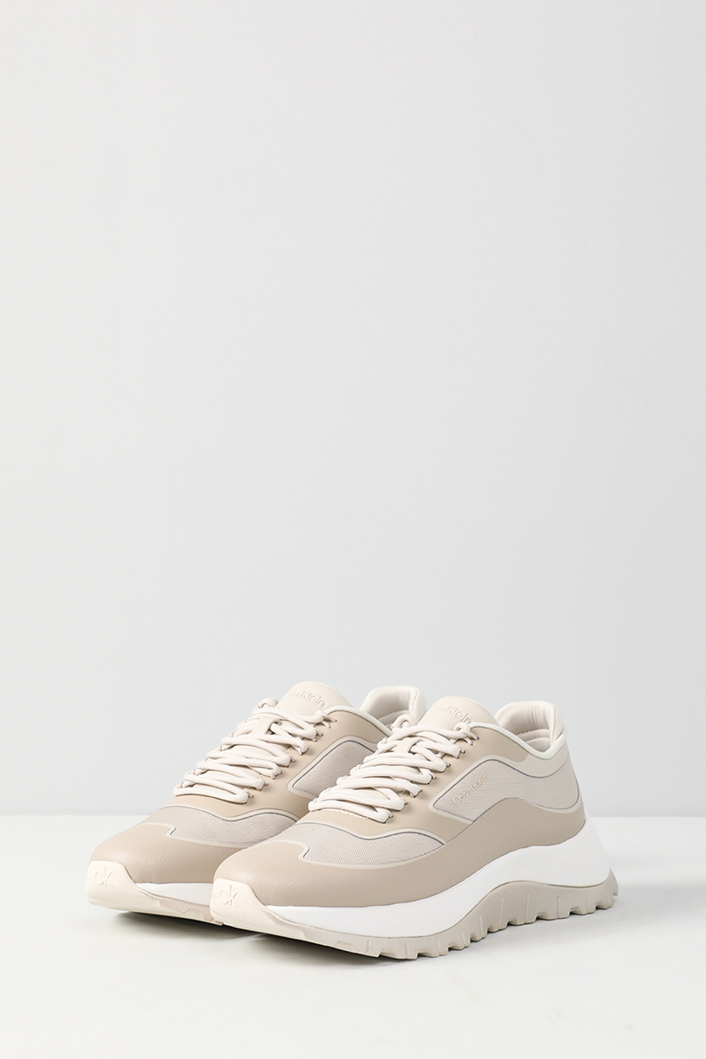 

Кроссовки женские Calvin Klein HW0HW01640 бежевые 39 EU, Бежевый, HW0HW01640