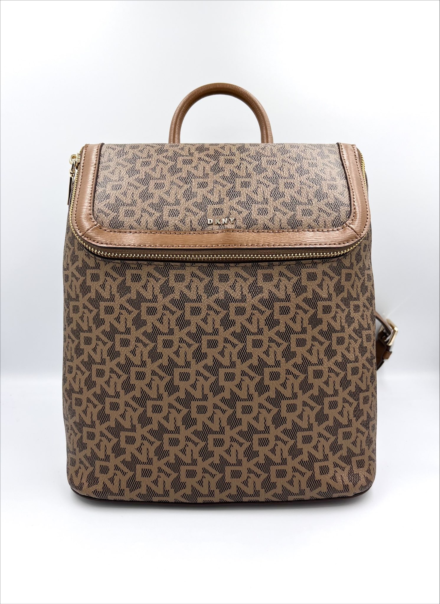 

Рюкзак женский DKNY R92KJC36 коричневый, 28х24х12 см, R92KJC36