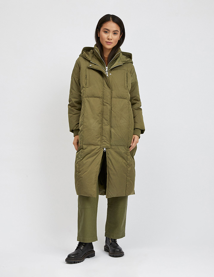 

Пуховик женский United Colors of Benetton 21A_2GG3536B4 зеленый XS, 21A_2GG3536B4