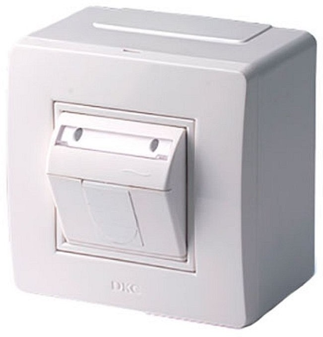 

Коробка DKC 10665 в сборе с 1 розеткой Brava RJ45, кат.5е (телефон / компьютер), белая, I