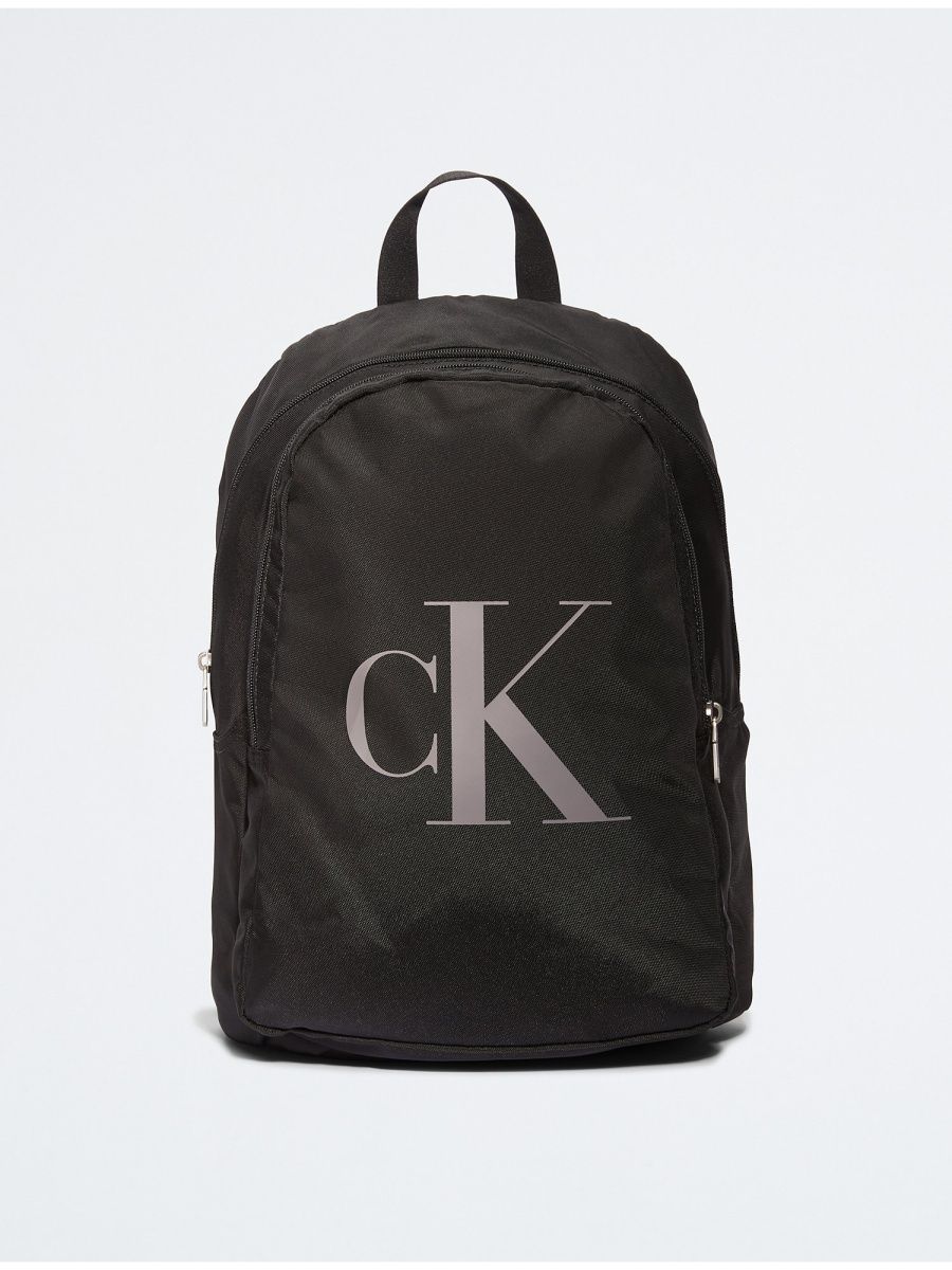 

Рюкзак мужской Calvin Klein 46300599001 черный, 43х30х11 см, 46300599001