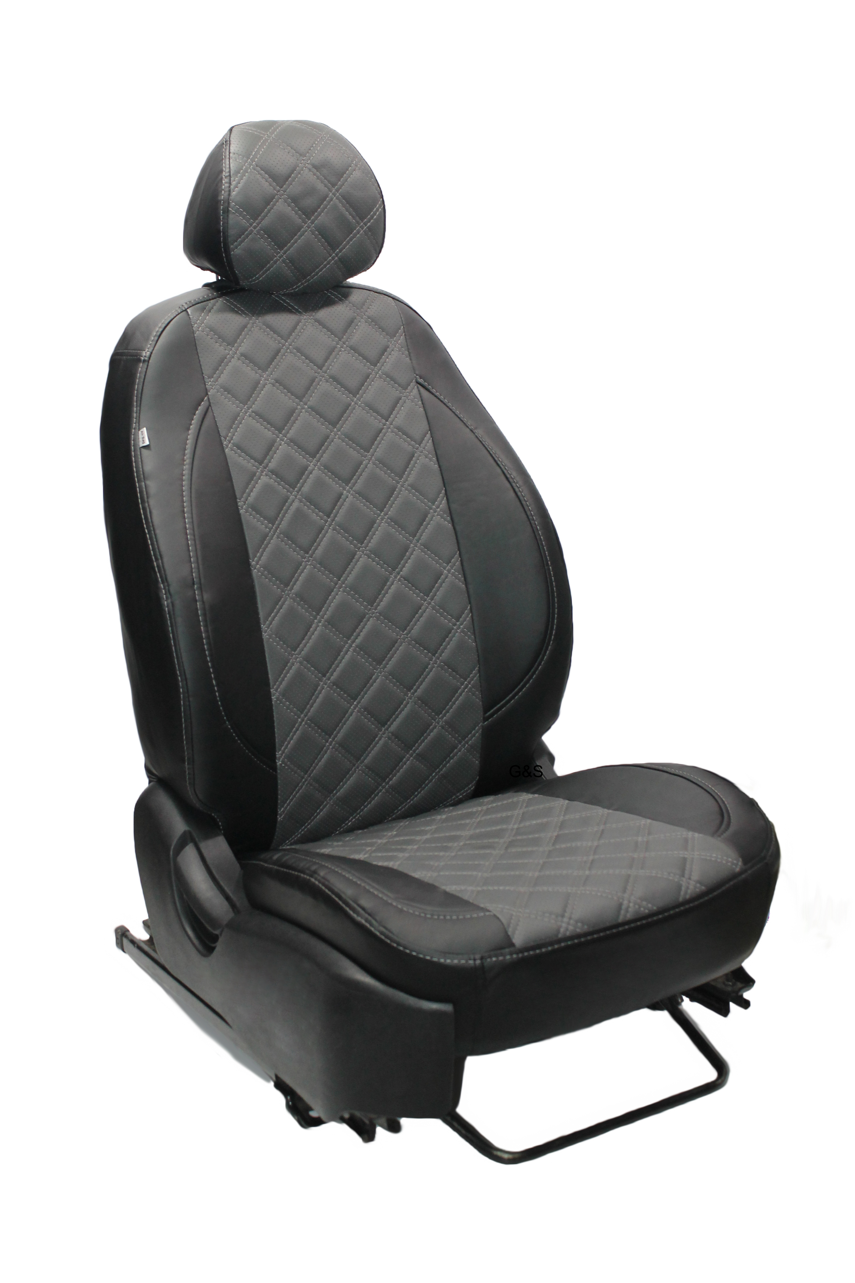 

Авточехлы GS Premium на Лада Веста (2015-н.в.) черно-серый ромб, модельные, комплект, Серый;черный