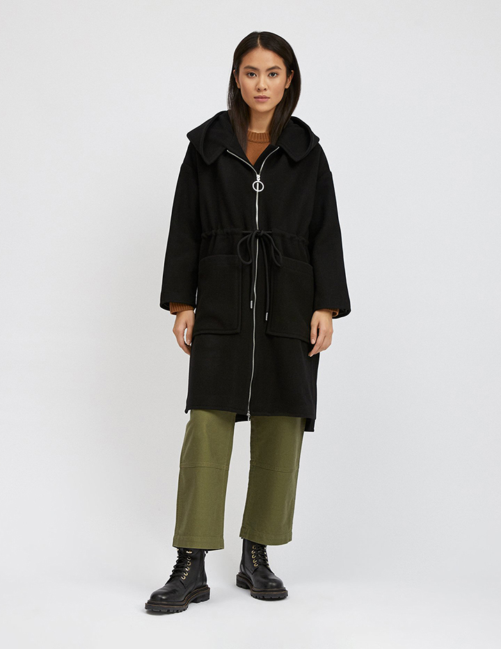 

Пальто женское United Colors of Benetton 21A_2JWX5K354 черное L, 21A_2JWX5K354