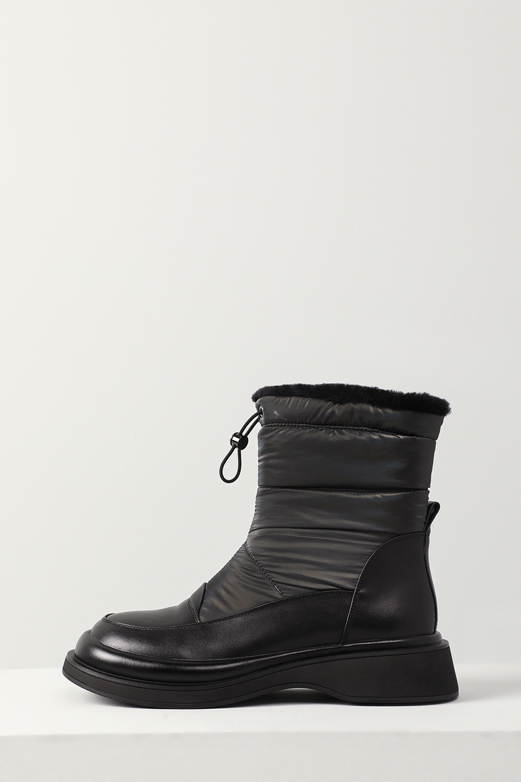 

Дутики женские Abricot TW-0404KM-black черные 38 RU, Черный, TW-0404KM-black