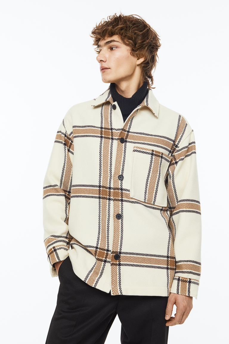 

Рубашка мужская H&M 1114364001 бежевая M (доставка из-за рубежа), Бежевый, 1114364001