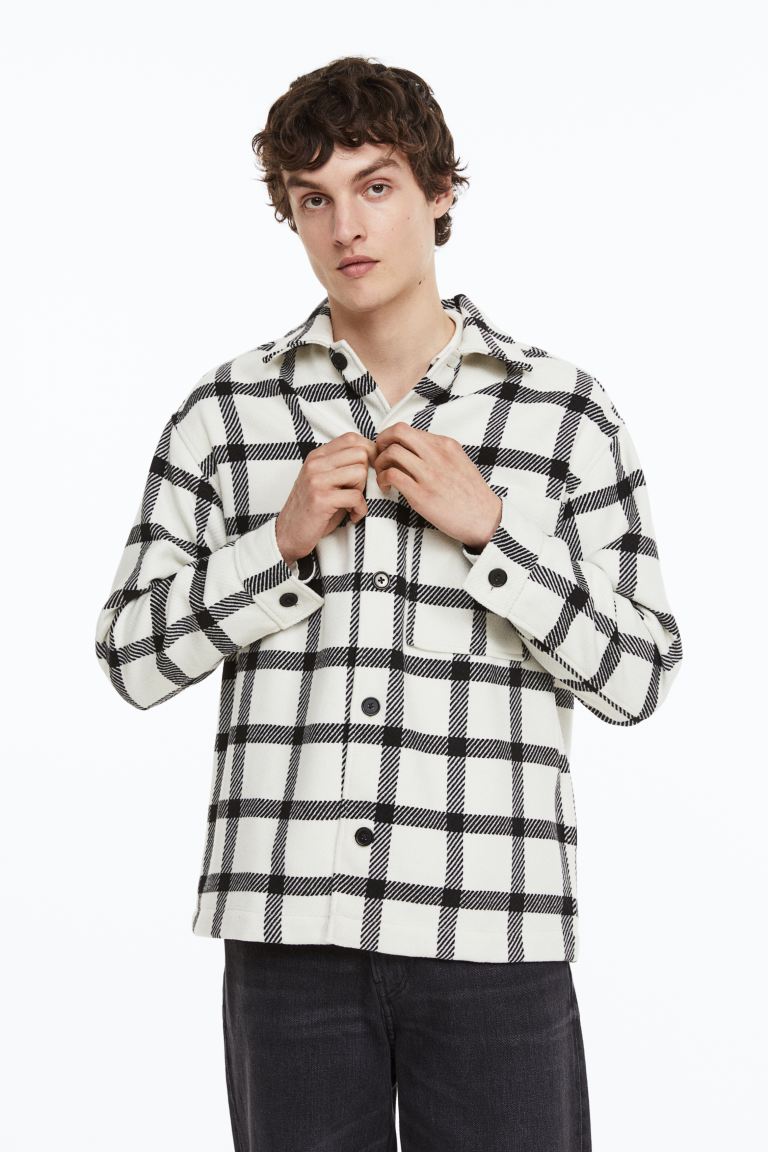 

Рубашка мужская H&M 1114364003 белая XL (доставка из-за рубежа), Белый, 1114364003