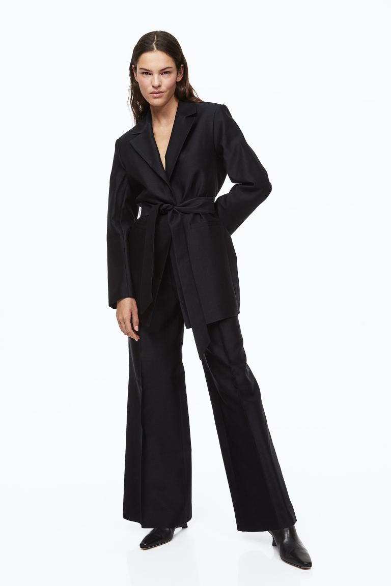 

Брюки женские H&M 1114525001 черные 38 EU (доставка из-за рубежа), 1114525001