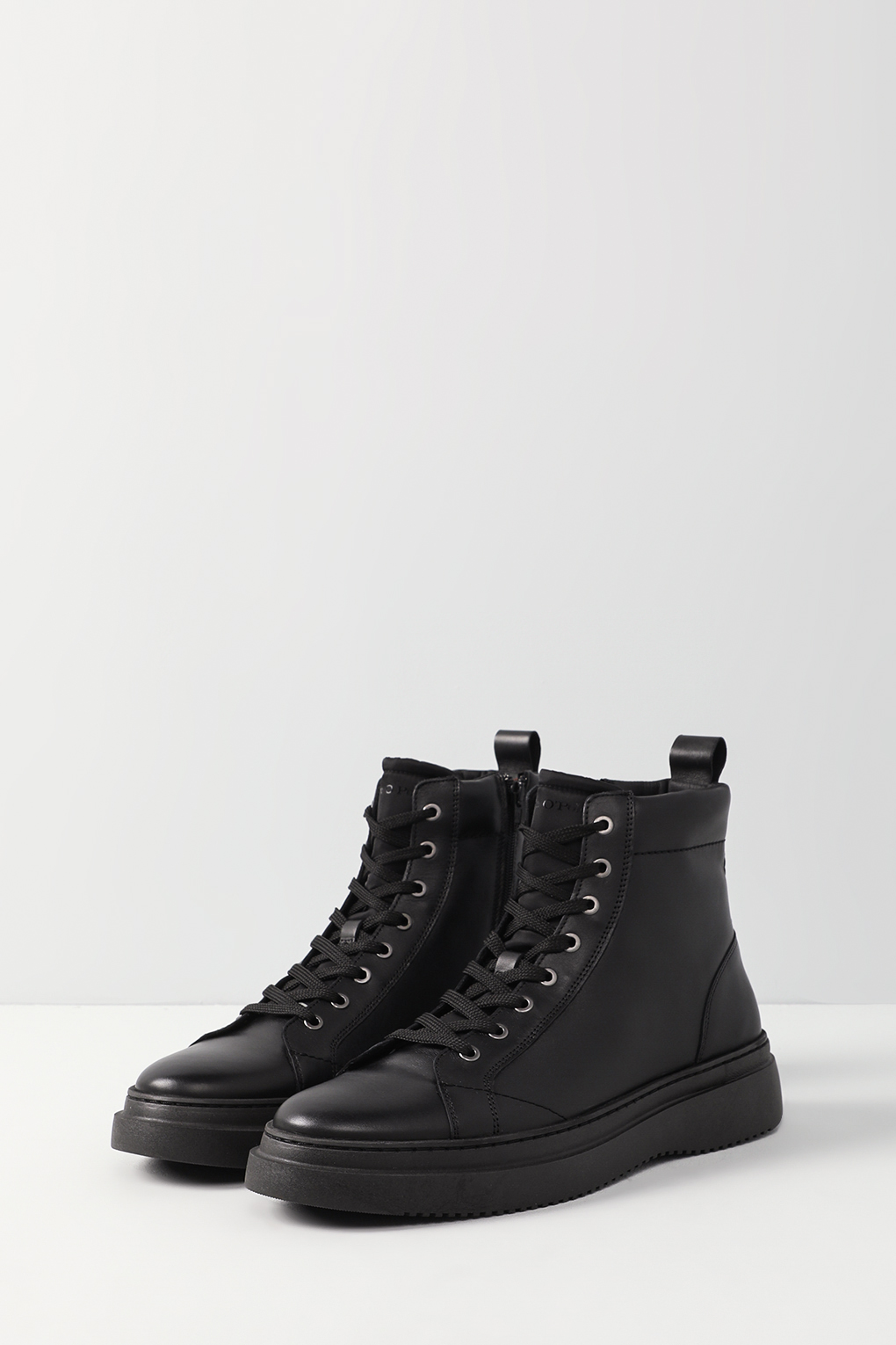 

Ботинки мужские Marc O’Polo 30827376301100 черные 42 EU, Черный, 30827376301100