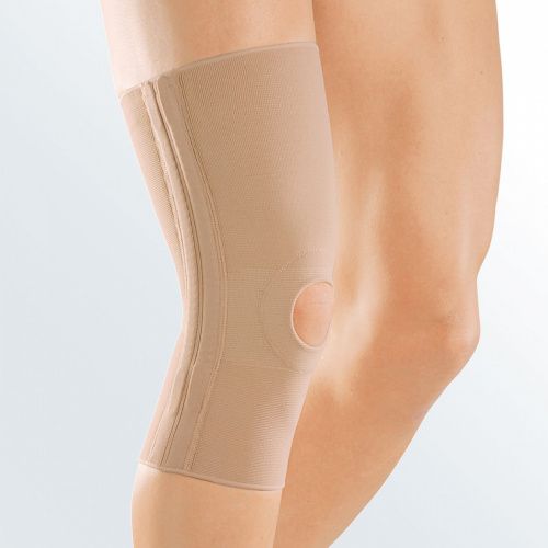 фото Бандаж коленный elastic knee supports армированный с пателлярным кольцом 605 medi р.4
