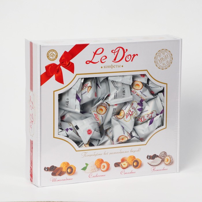 

Конфеты с кокосовой начинкой в кокосовой стружке, "Le D`or" , 700 г