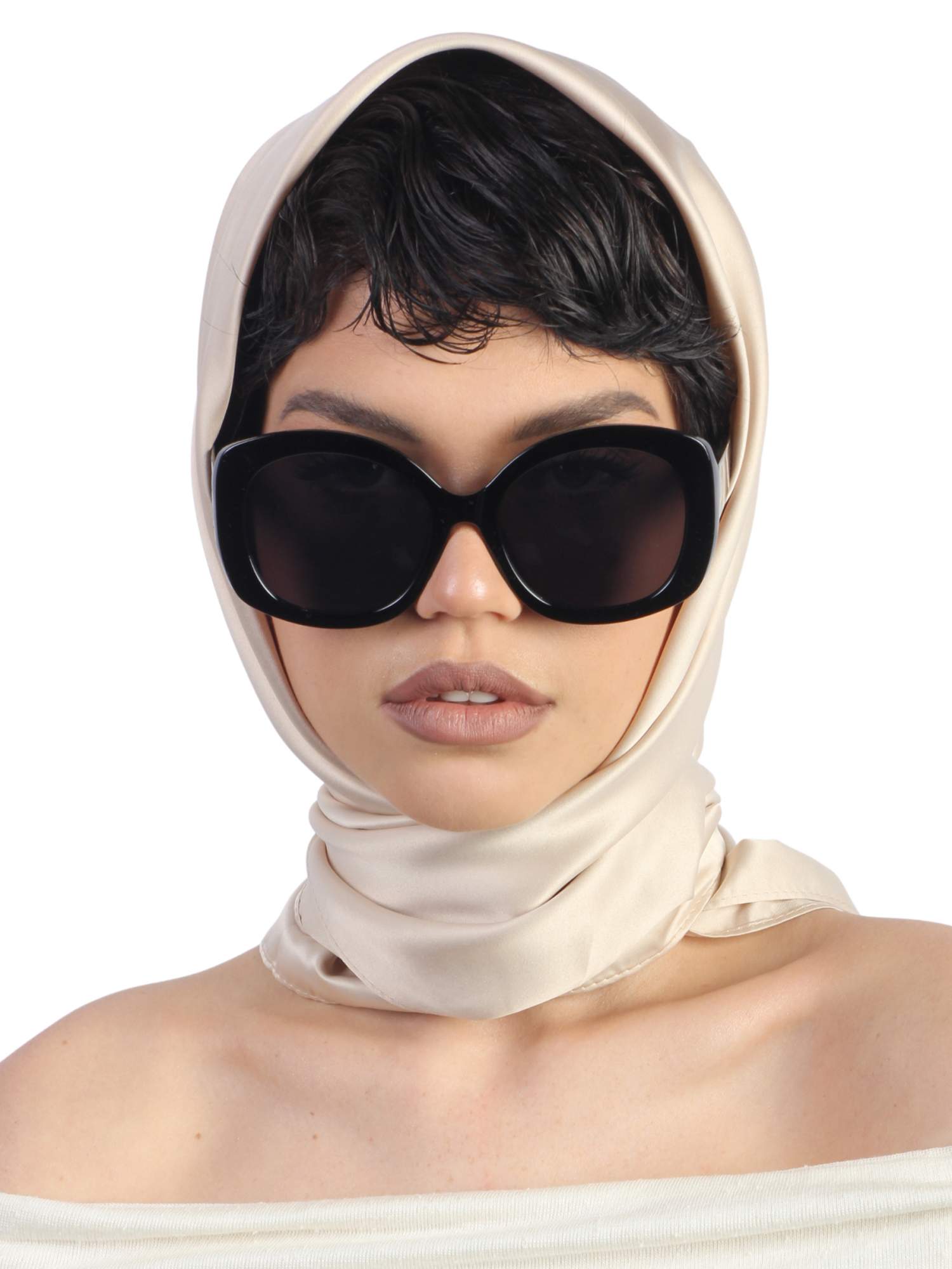 Солнцезащитные очки женские Pretty Mania ANG547 черные