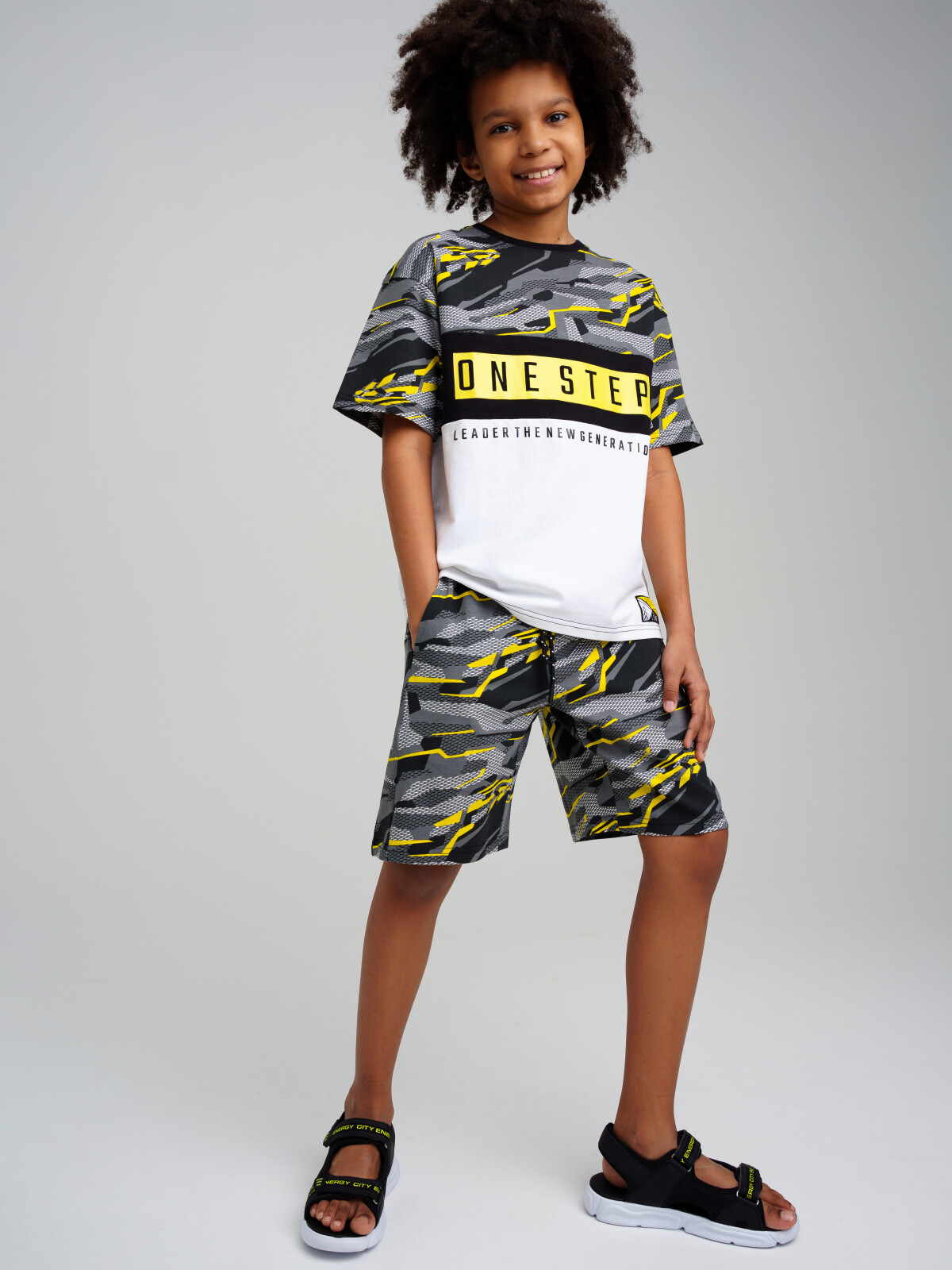 

Костюм спортивный детский PlayToday трикотажный футболка, шорты, разноцветный размер 176, 32210221