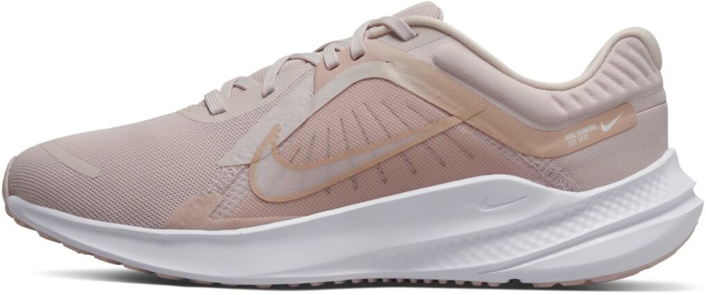 Кроссовки женские Nike Quest 5 розовые 55 US 8449₽