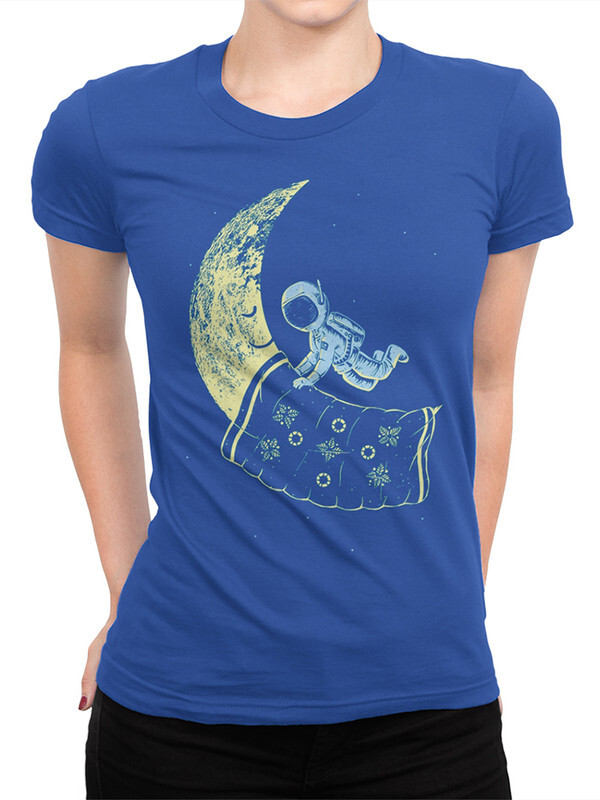 

Футболка женская Dream Shirts Космонавт и Луна синяя M, Синий, Космонавт и Луна