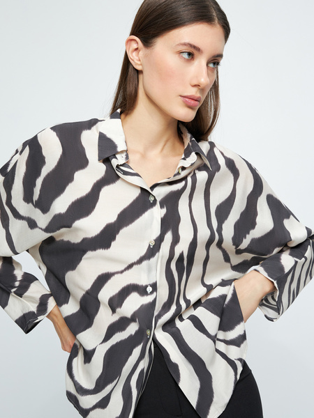 

Блуза женская ZARINA 3224113313 черная M, Черный, 3224113313