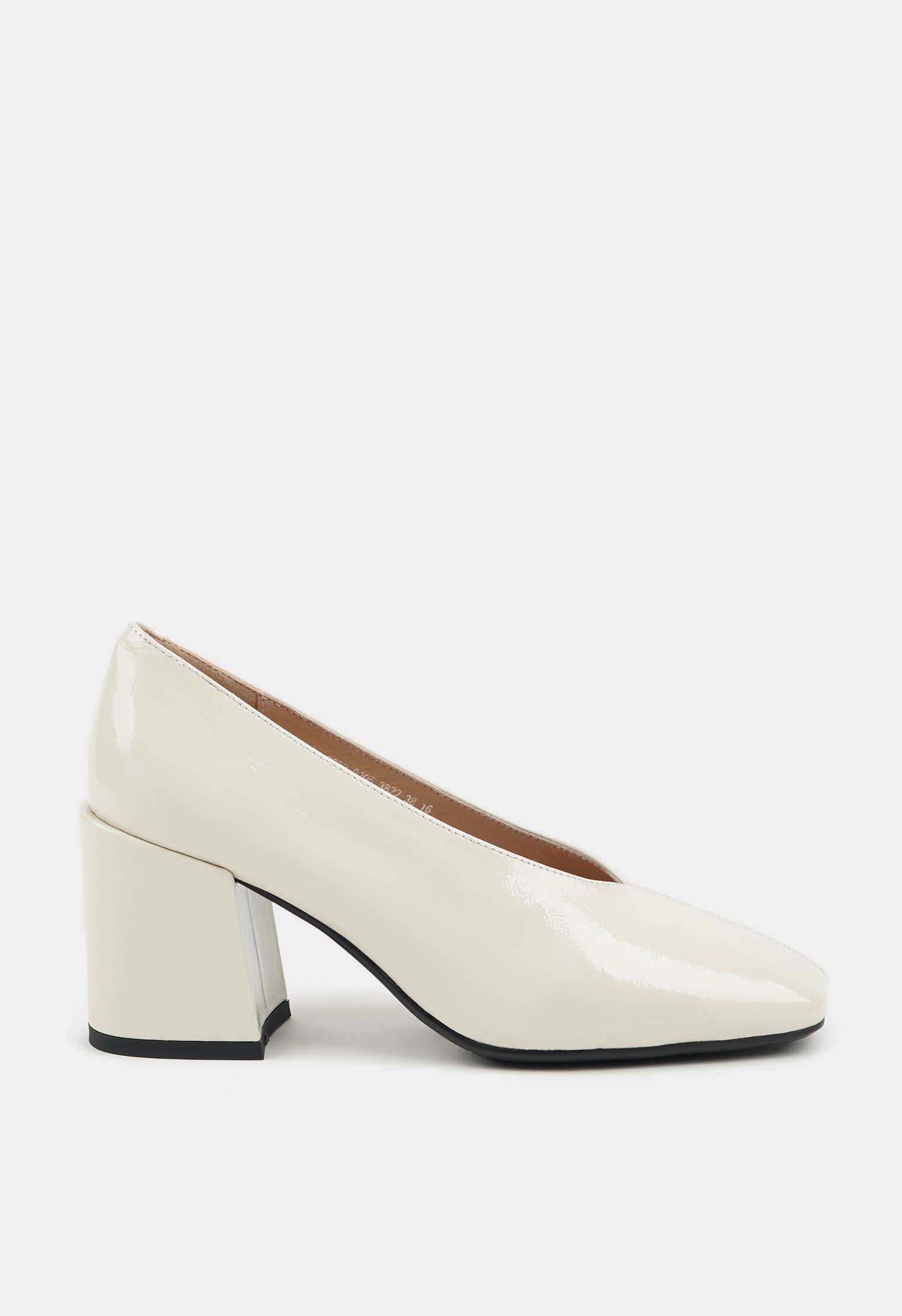 

Туфли женские Mario Berlucci 4-E072 белые 36 RU, Белый, 4-E072