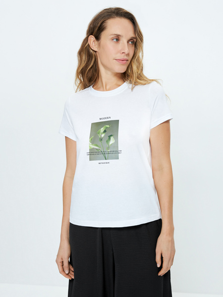 

Футболка женская ZARINA 3123531431 белая XS, Белый, 3123531431