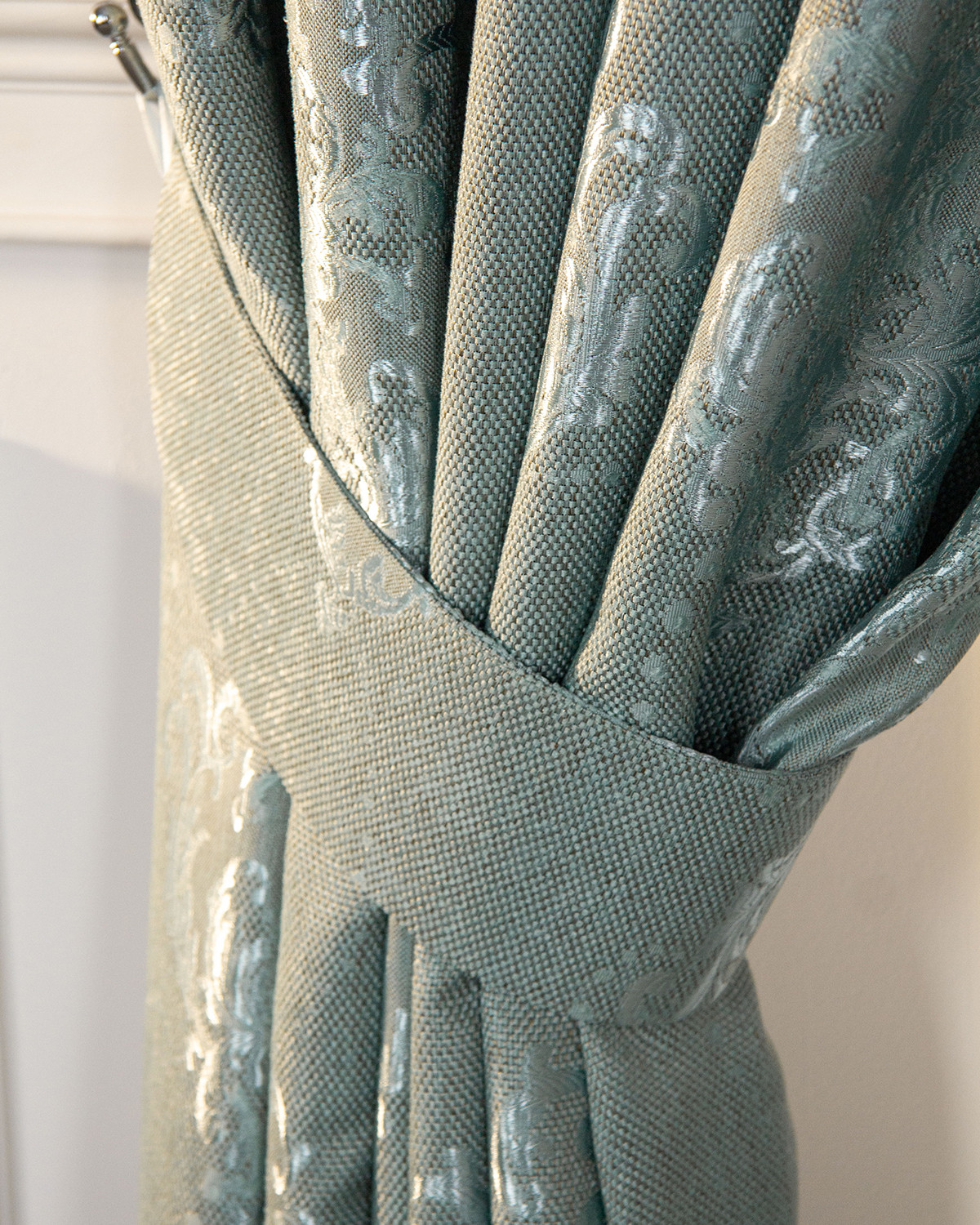 Подхваты на крючках Evrika Home 2 шт 10х65 Ренессанс Хром