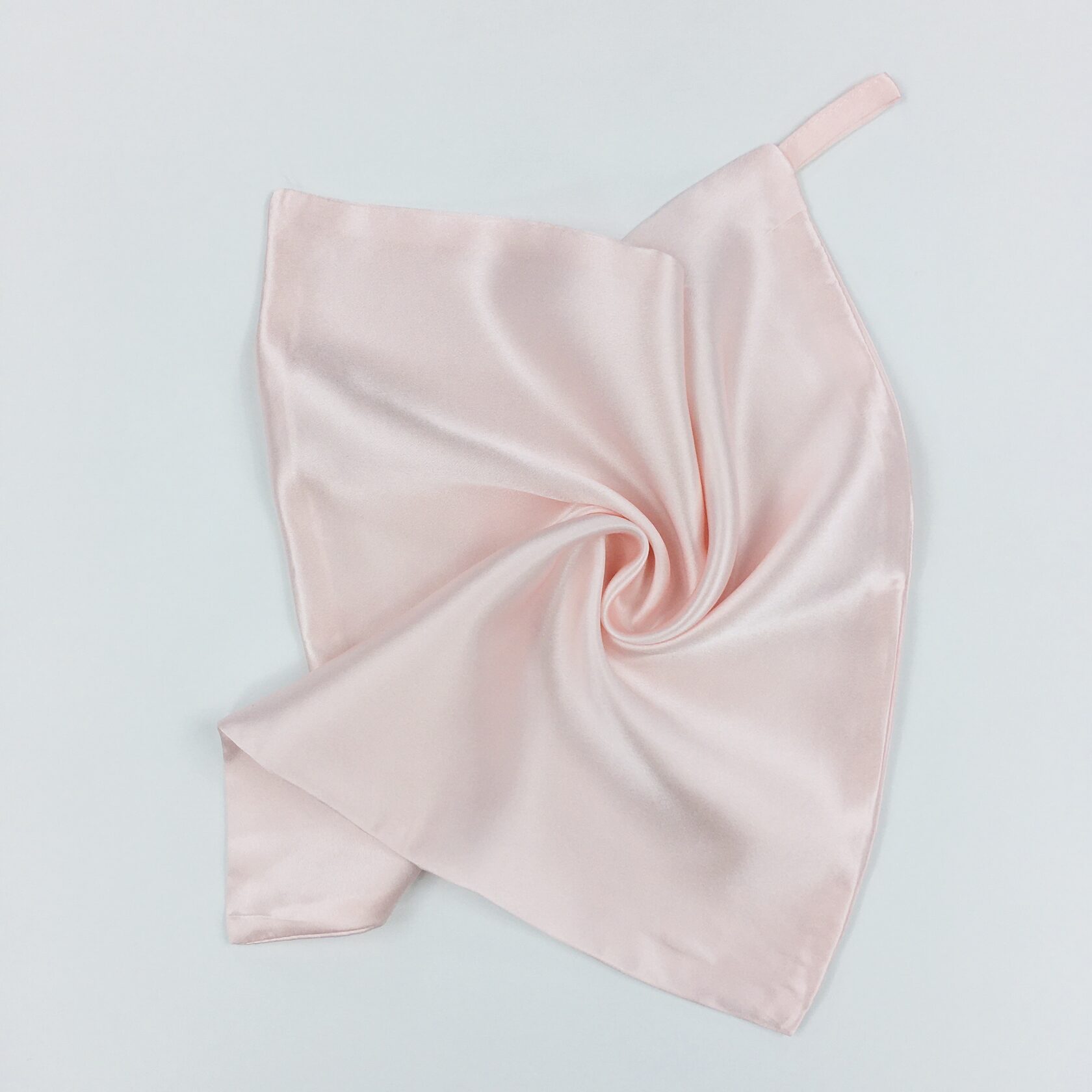 фото Шелковое полотенце для лица luxe silk "пыльная роза" p1701