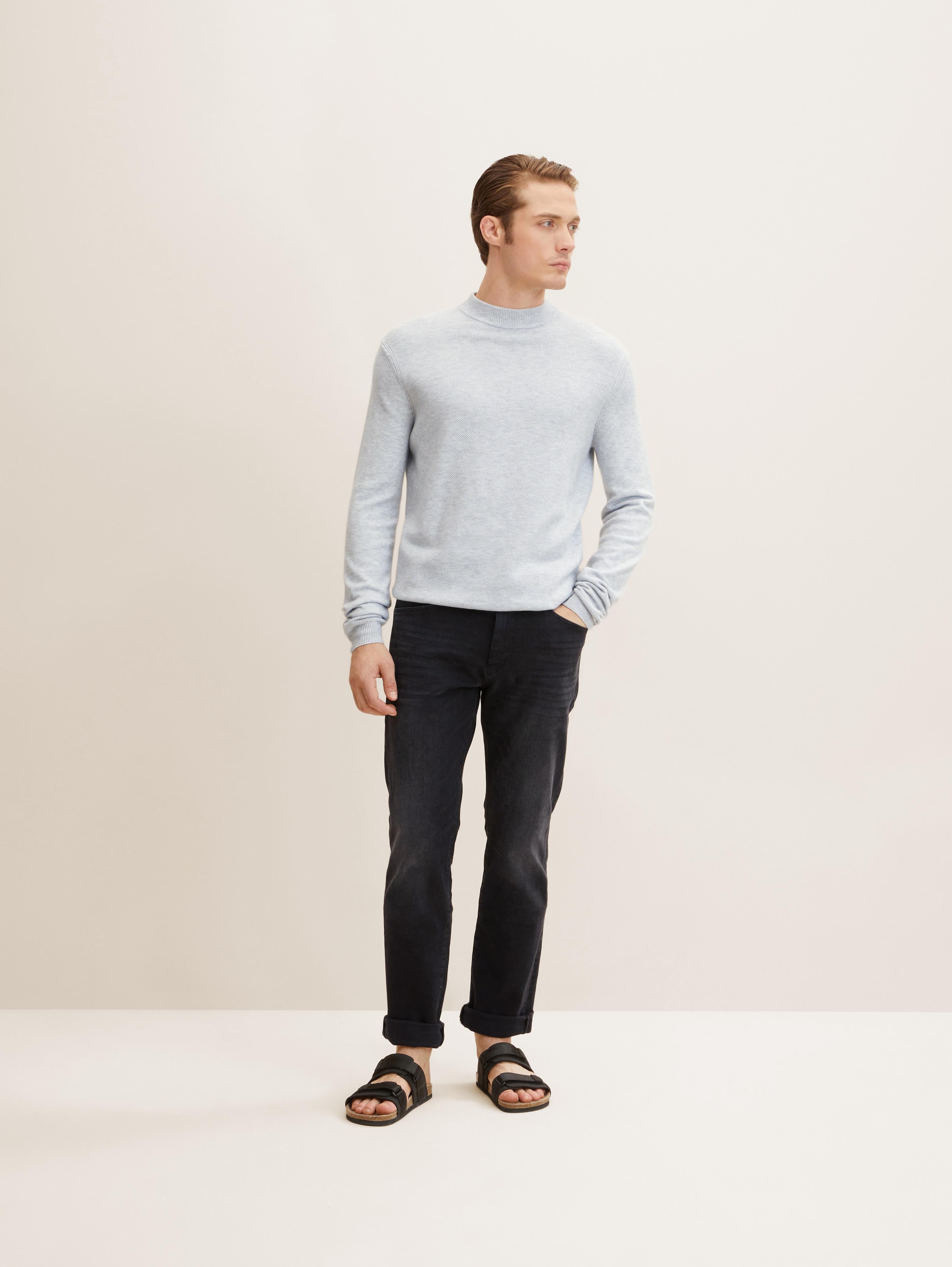 

Джинсы мужские TOM TAILOR 1032779 черные 33/30, 1032779