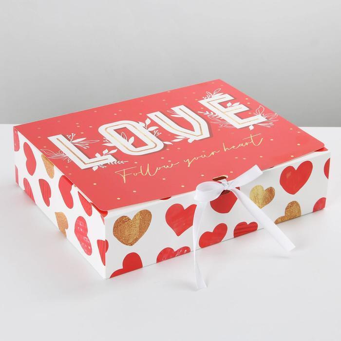 

Коробка подарочная Дарите Счастье LOVE 31 х 24.5 х 9 см, Разноцветный
