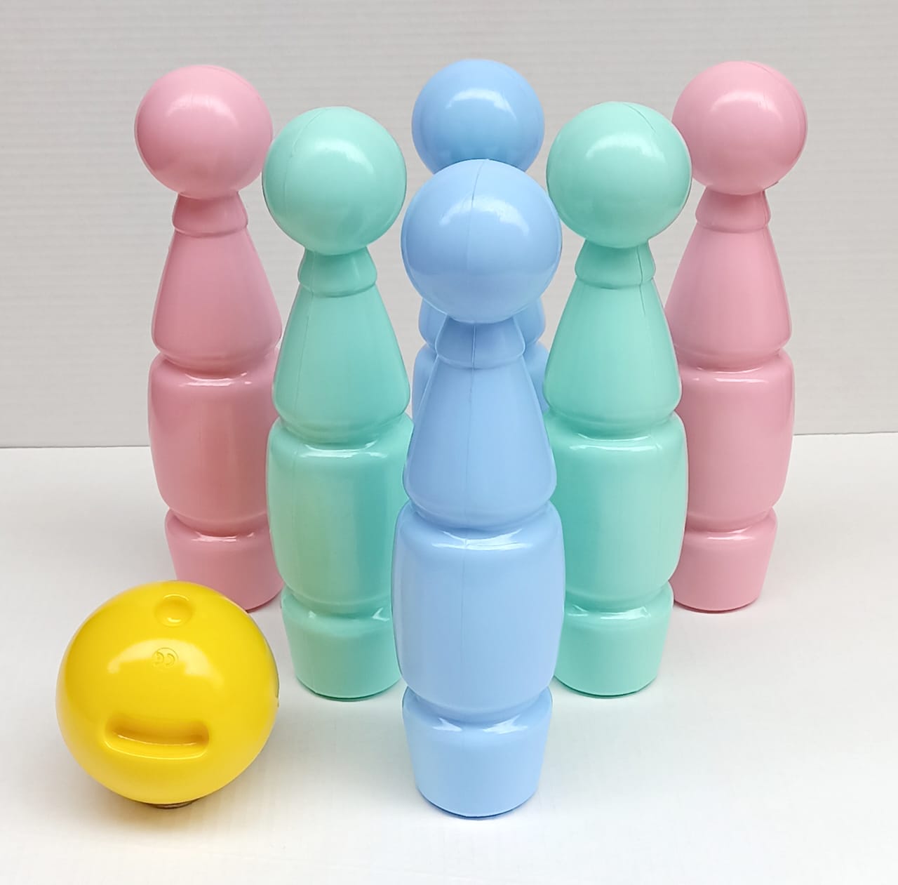 Боулинг детский Poltoys 6 кеглей 24см 1шар 10см