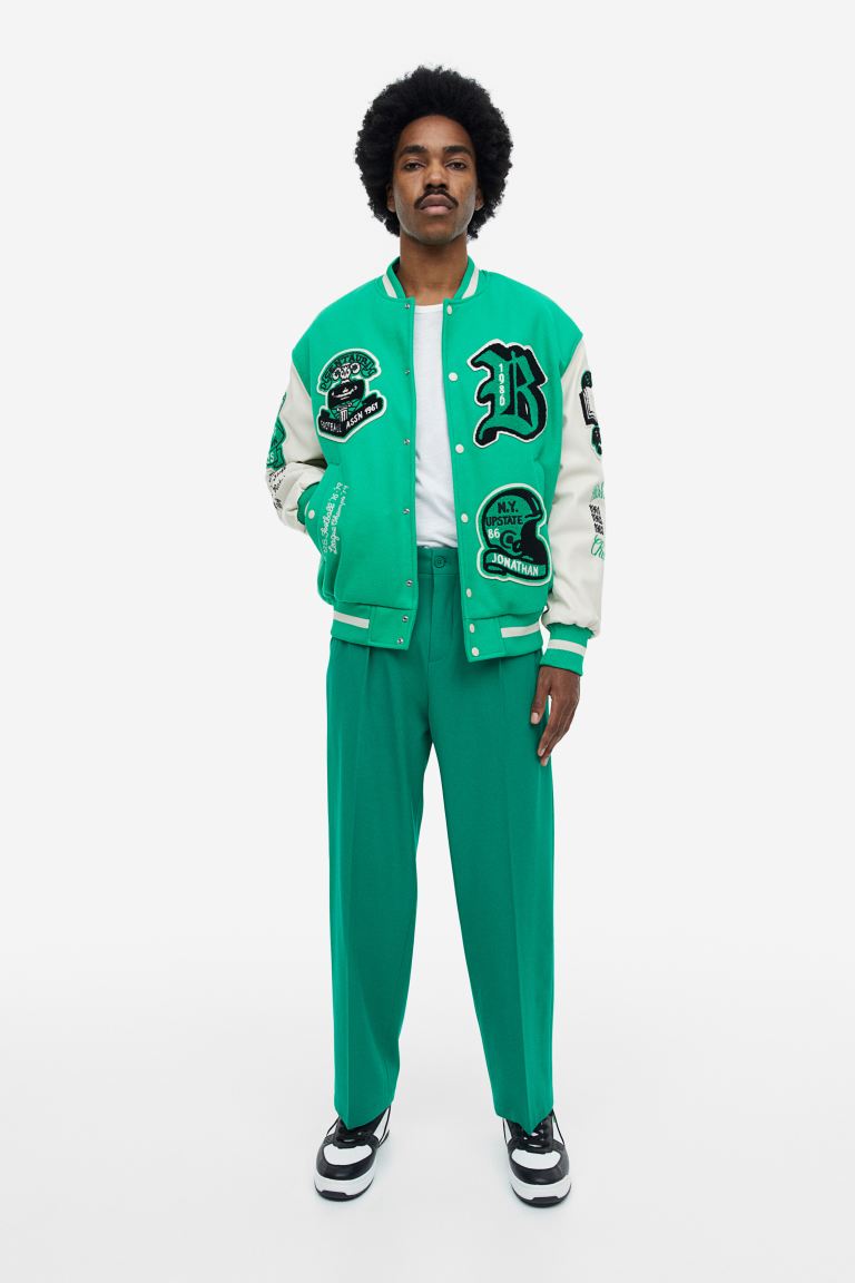 

Брюки мужские H&M 1117367002 зеленые 30 (доставка из-за рубежа), Зеленый, 1117367002