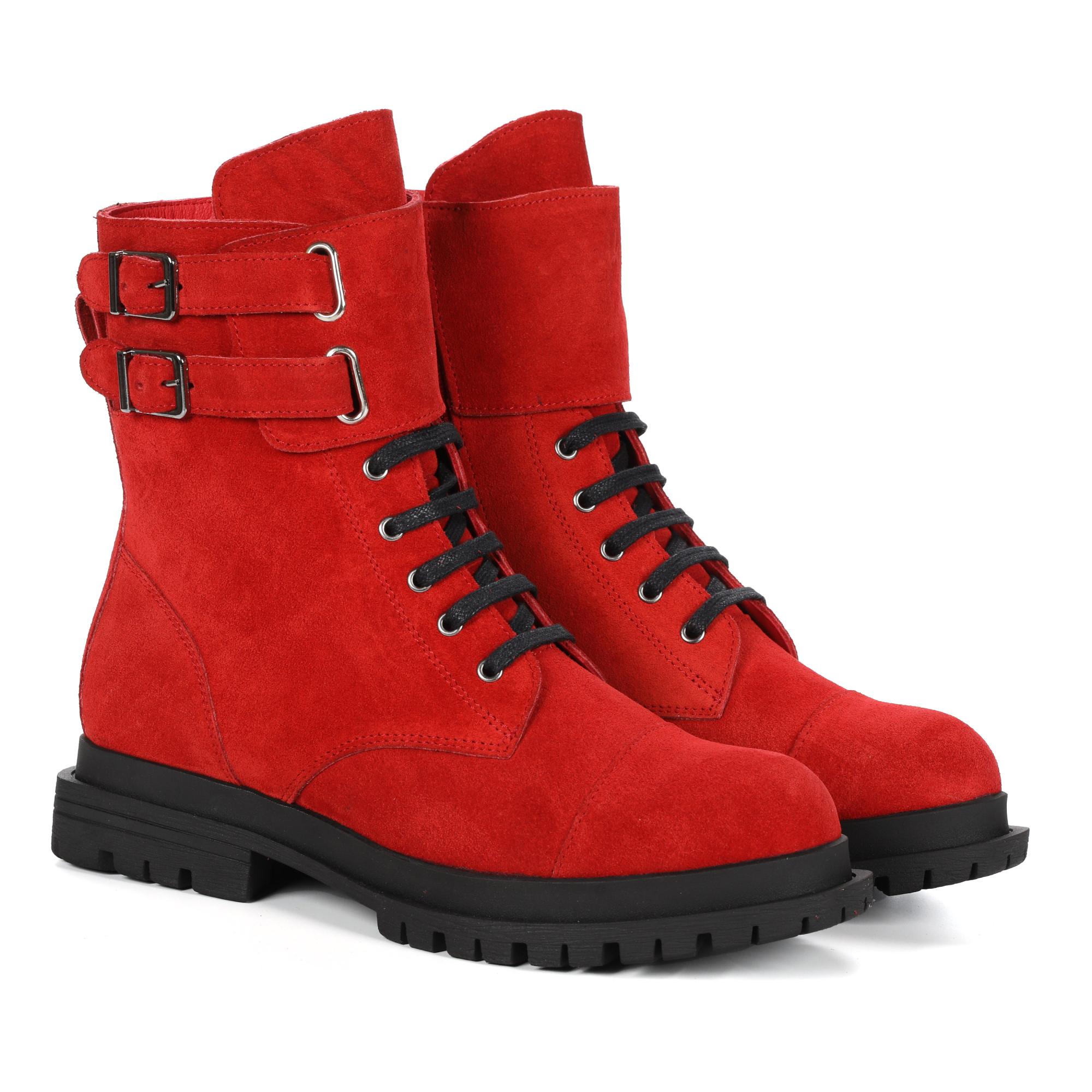 

Ботинки женские Clarks 2220500 красные 40 EU, 2220500