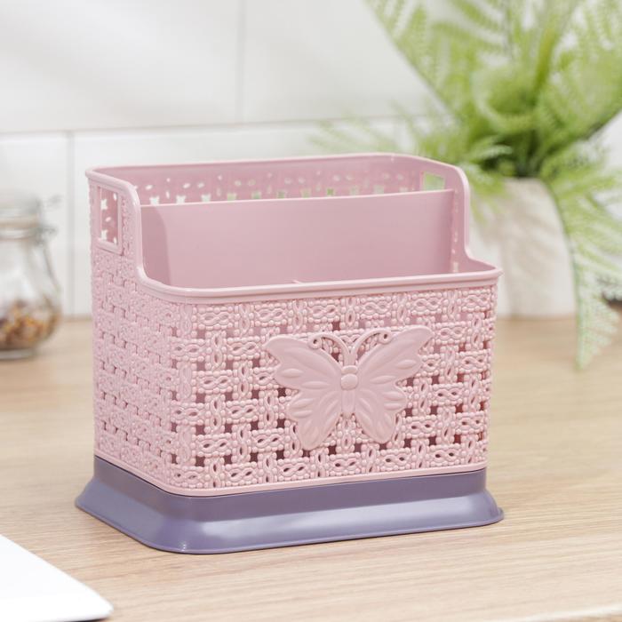 

16х11х14 см, 3 отделения