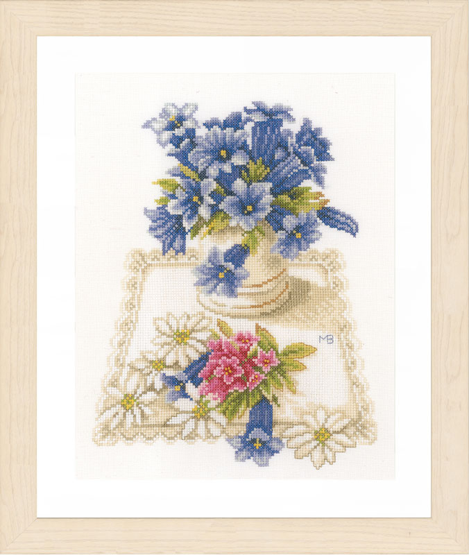 

Набор для вышивания на хлопке LANARTE "Blue flowers", арт.PN 0169670