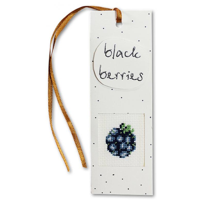 

Набор для изготовления закладки с вышитым элементом LUCA S "Black Berries", арт.N 47