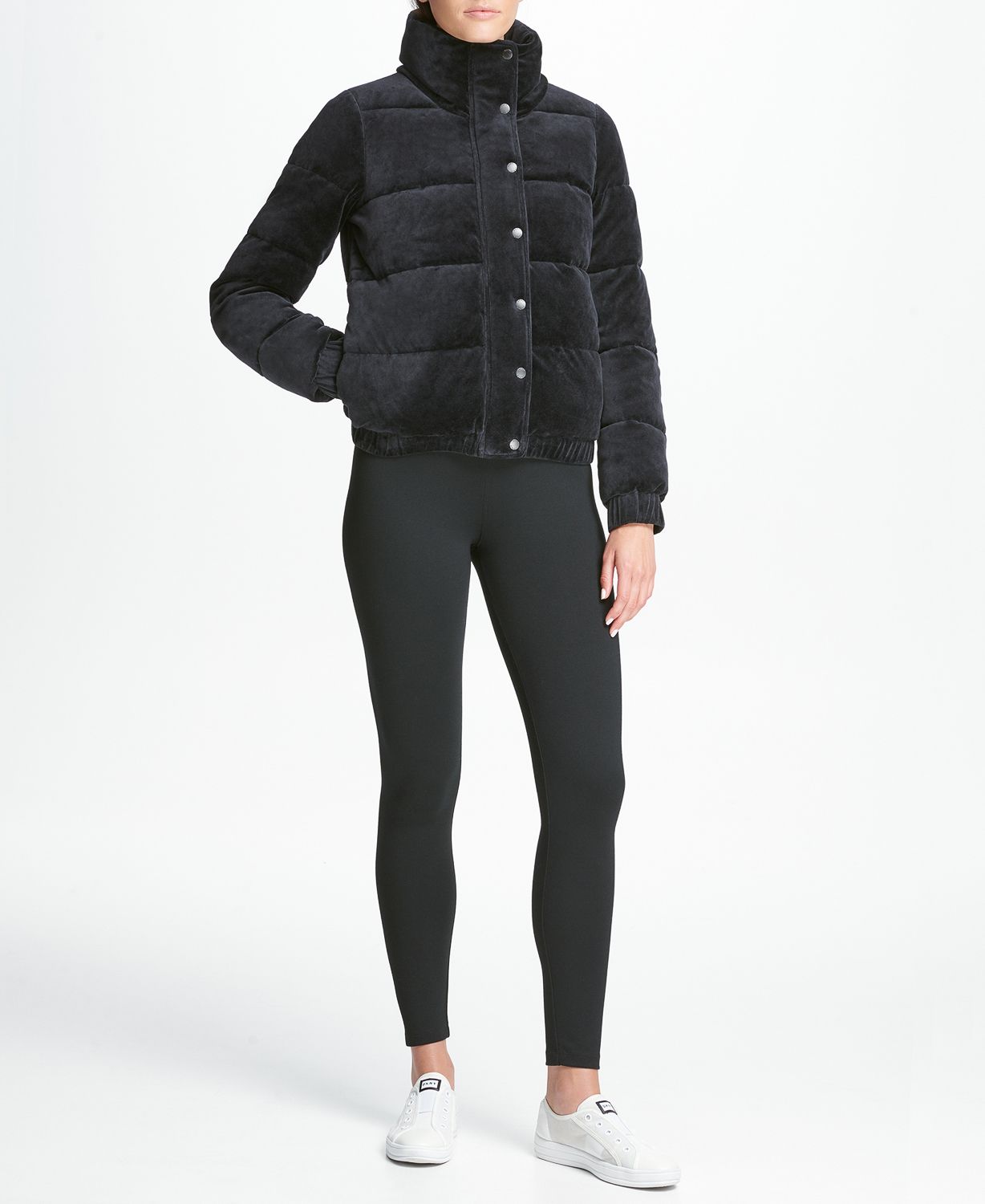 

Куртка женская DKNY DP9J8262 черная XL, DP9J8262