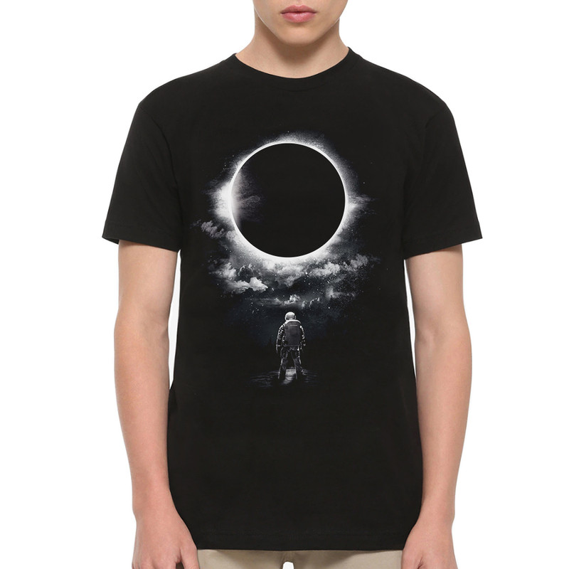 

Футболка мужская Dream Shirts Затмение черная 2XL, Черный, "Затмение"