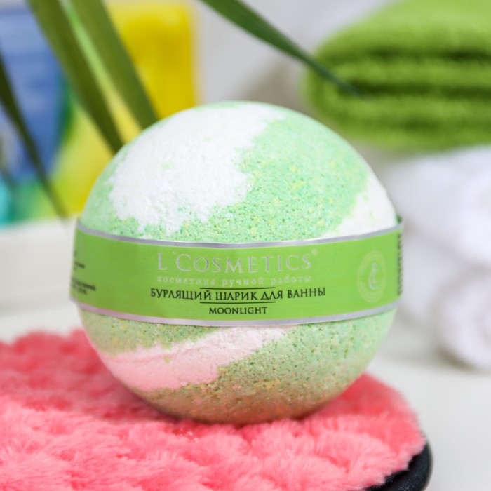

Бомбочка для ванн L'Cosmetics Moonligh с пеной, 130 г, Зеленый