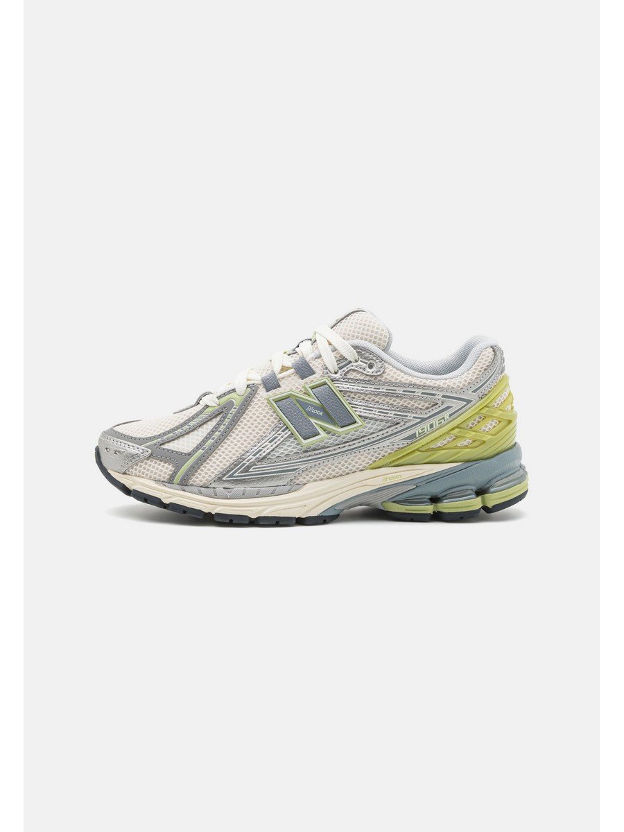 

Кроссовки унисекс New Balance NB 1906 белые 39.5 EU, Белый, NB 1906