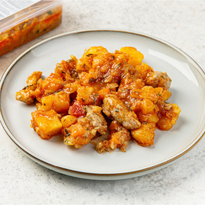 

Жаркое ВкусВилл из свинины с картофелем 200 г