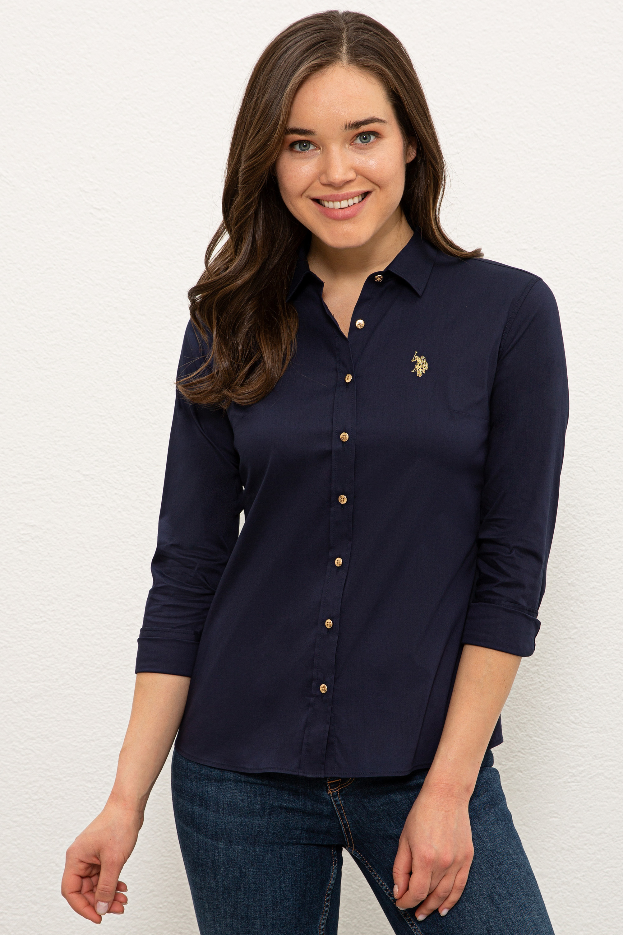 

Рубашка женская U.S. POLO Assn. G082SZ0040CRISY021Y синяя 40, G082SZ0040CRISY021Y