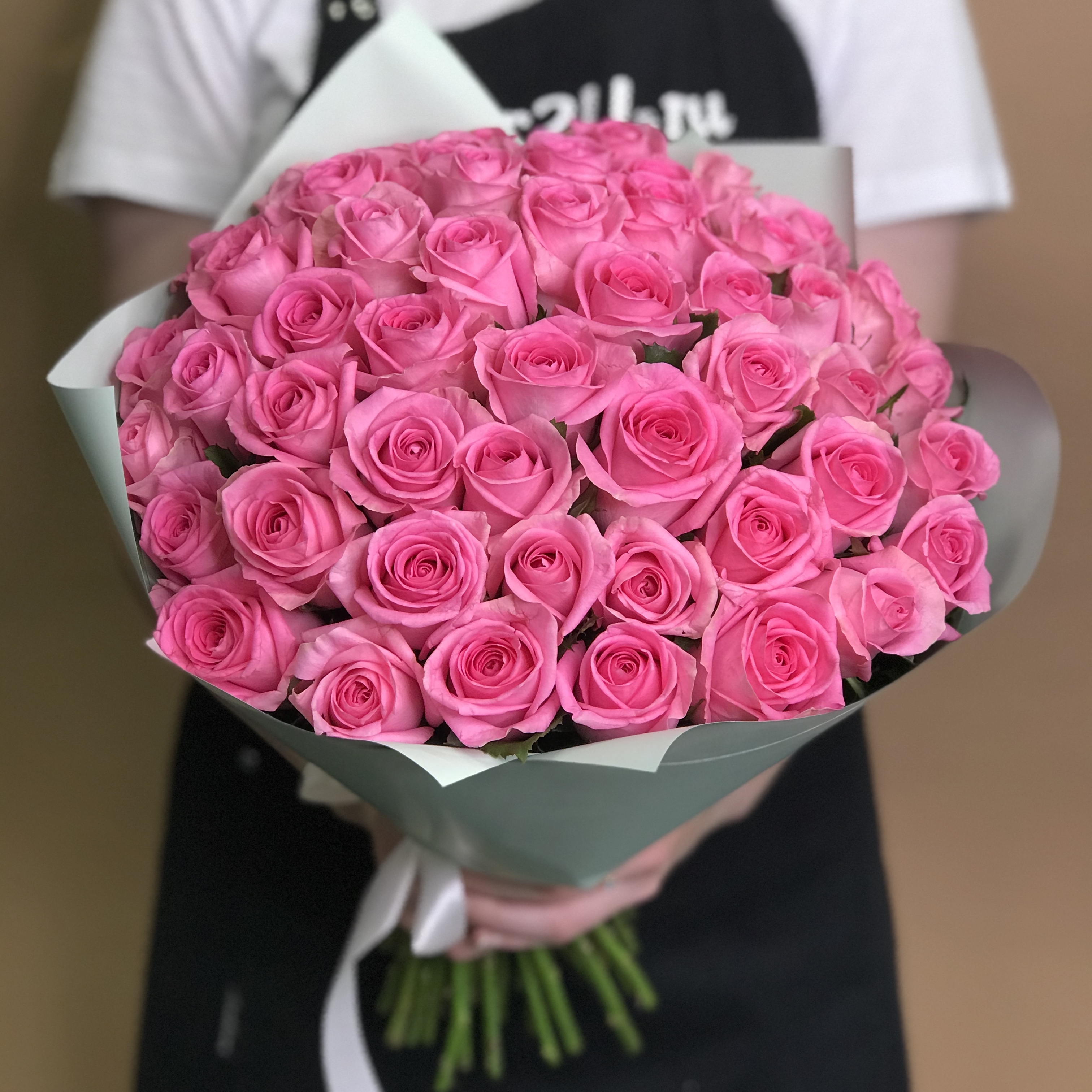 

Букет из 51 розовой розы (40 см).