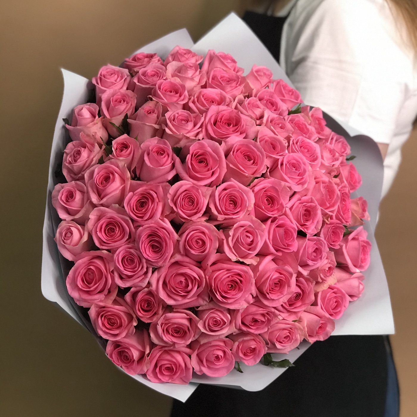 

Букет из 71 розовой розы (40 см).