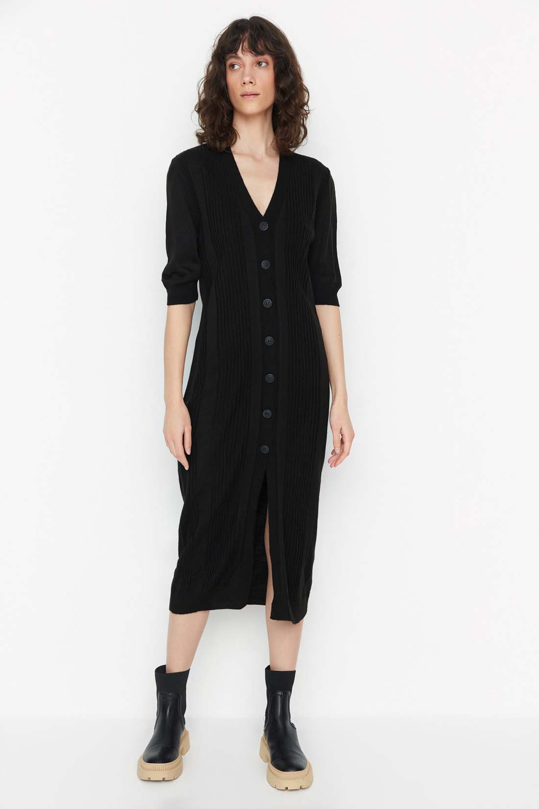 

Платье женское Trendyol TWOAW23EL0007 черное S, trendyol TWOAW23EL0007