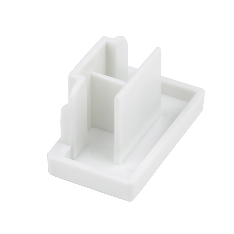 

UFB-Q123 C21 WHITE 1 POLYBAG Заглушка торцевая типа R БелаяVolpe набор из 30шт