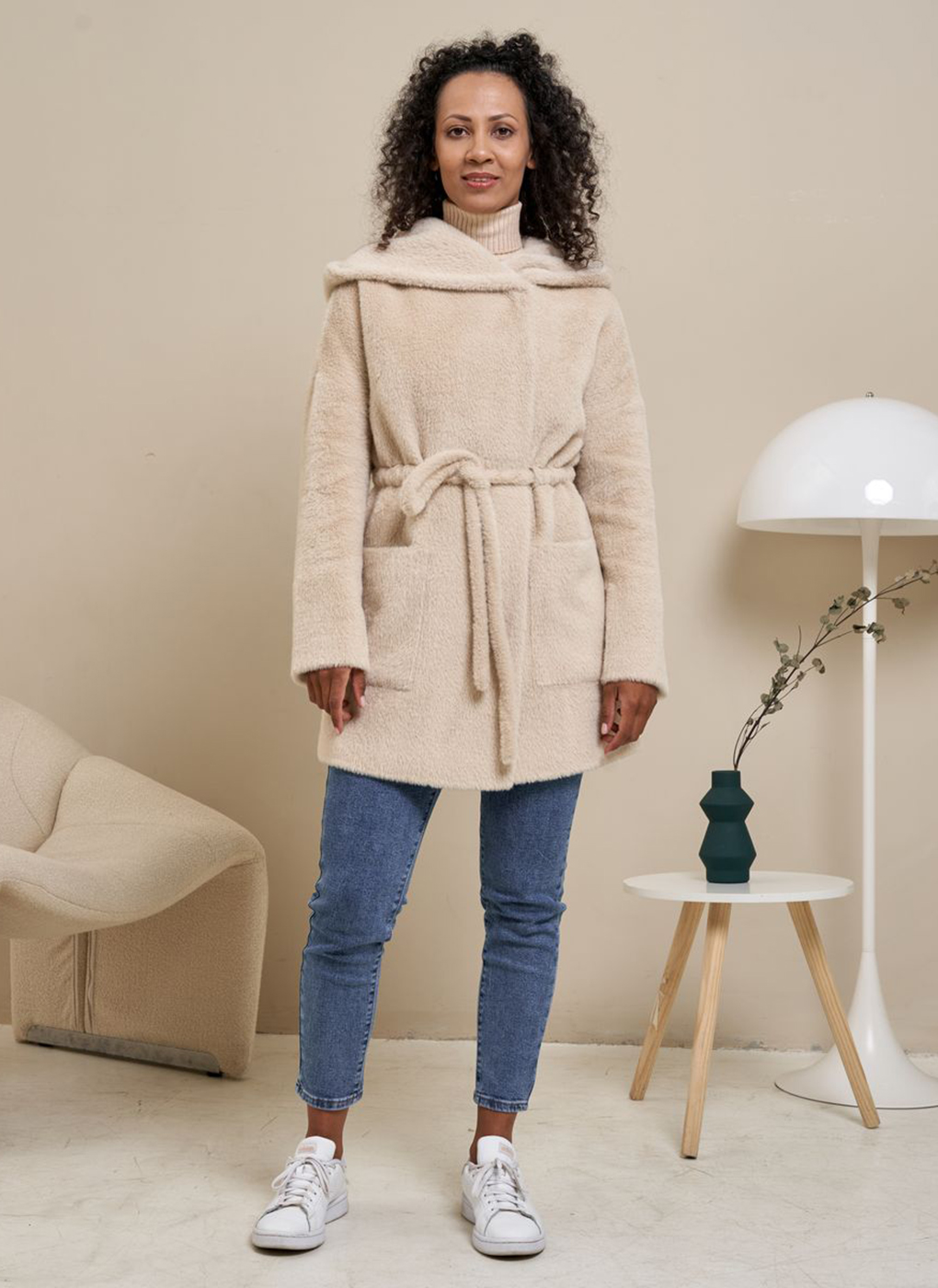 

Пальто женское Giulia Rosetti 63783 бежевое 44, 63783