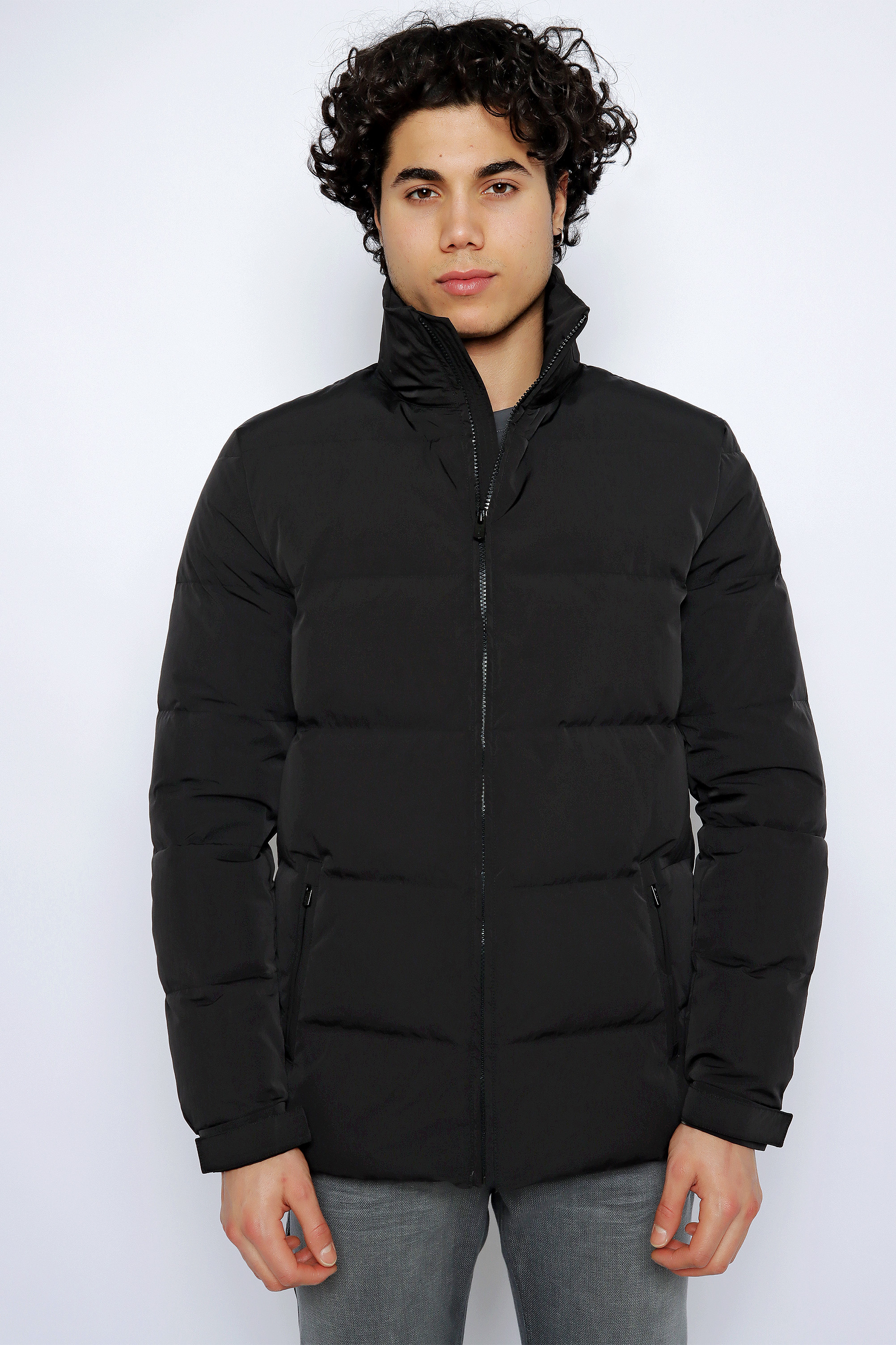 

Куртка мужская U.S. POLO Assn. G081SZ0MS0ALFRED черная 52, Черный, G081SZ0MS0ALFRED