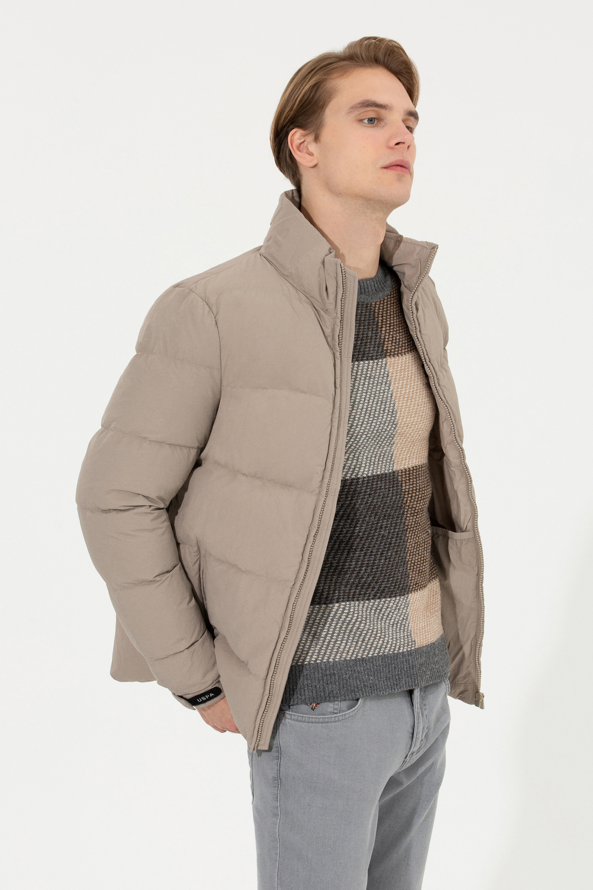 

Куртка мужская U.S. POLO Assn. G081SZ0MS0ALFRED бежевая 54, Бежевый, G081SZ0MS0ALFRED