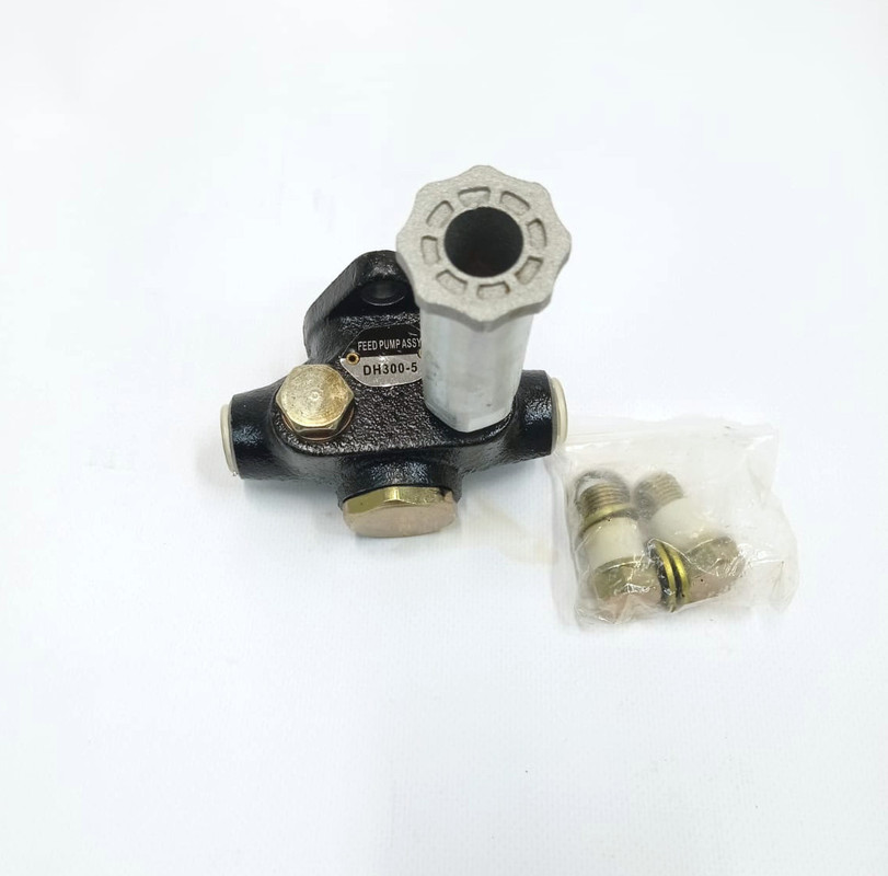 

Насос топливоподкачивающий OEM 105207-154A