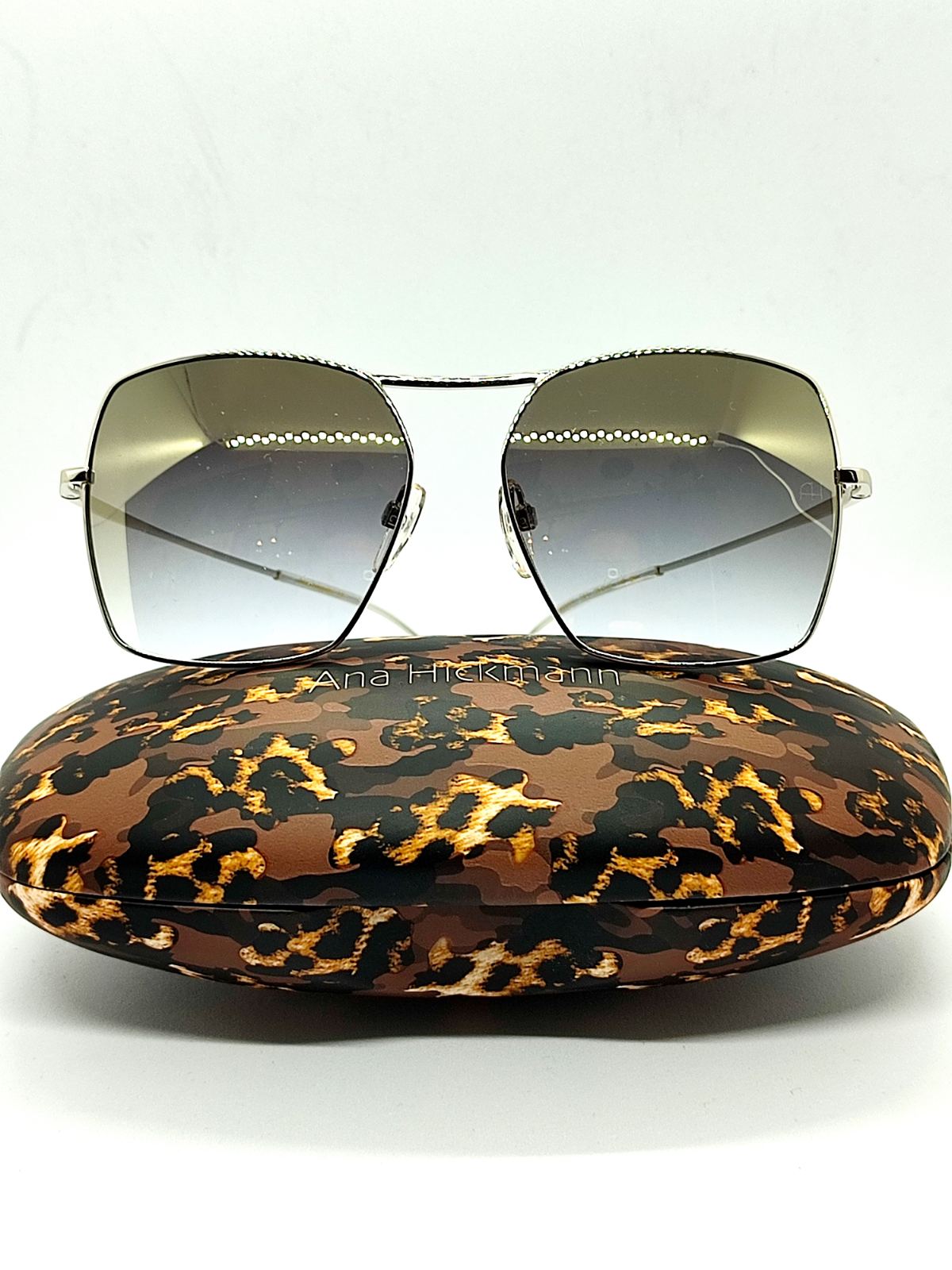 Солнцезащитные очки женские Ana Hickman AH319303A серебристые