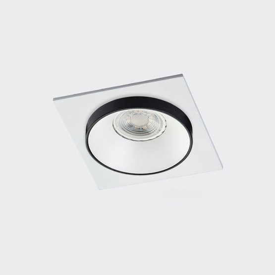 

Светильник встраиваемый Italline SOLO SP SOLO WHITE+SP 01 WHITE+SP RING BLACK