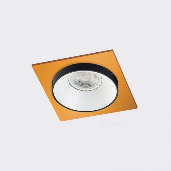 

Светильник встраиваемый Italline SOLO SP SOLO WHITE+SP 01 GOLD+SP RING BLACK
